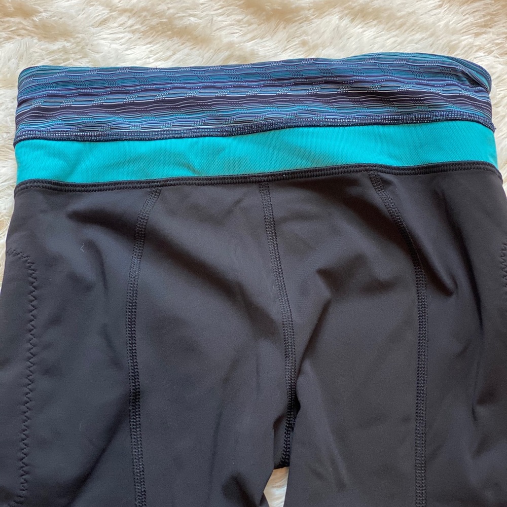 Lululemon crop leggings - Picture 5 of 6